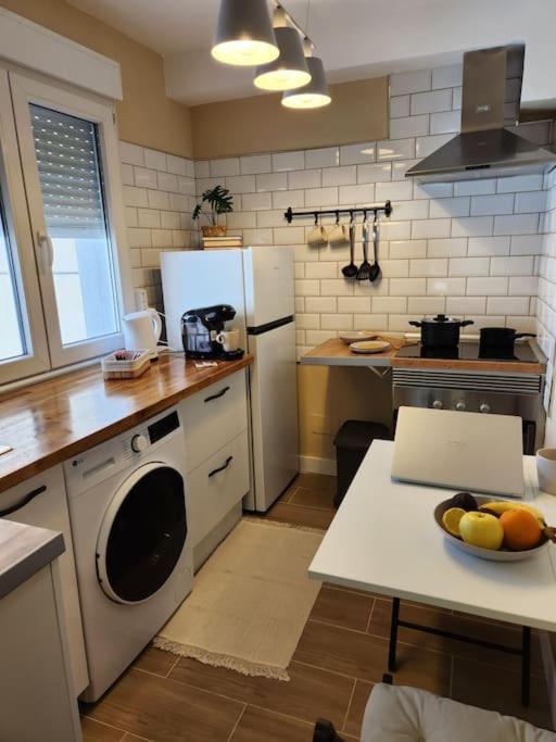 Moderno Apartamento Cerca Del Centro En 레온 외부 사진